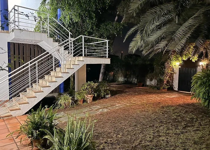 Piscina y pádel privados junto a Doñana